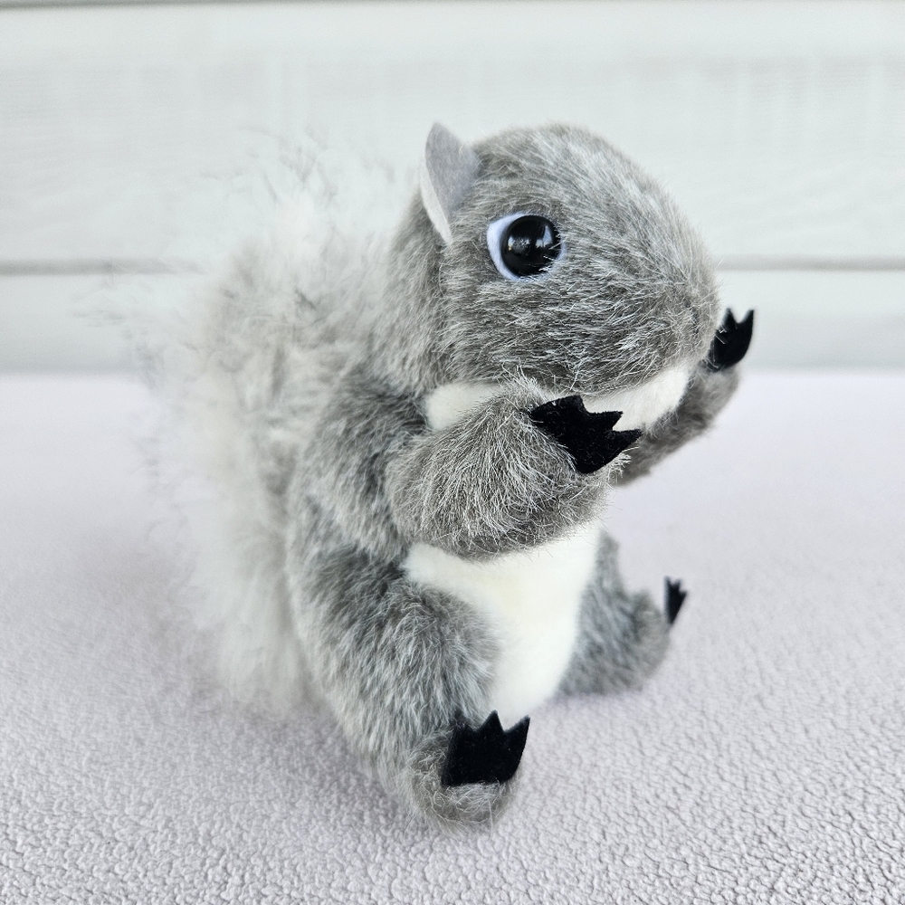 Folkmanis Mini Gray Squirrel Finger Puppet 4 1/2" Preschool Toddler Storytime